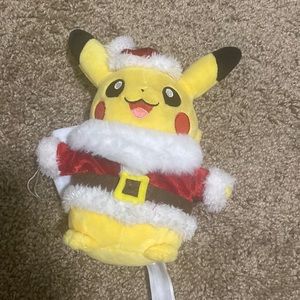 Pokémon Pikachu Santa plush
